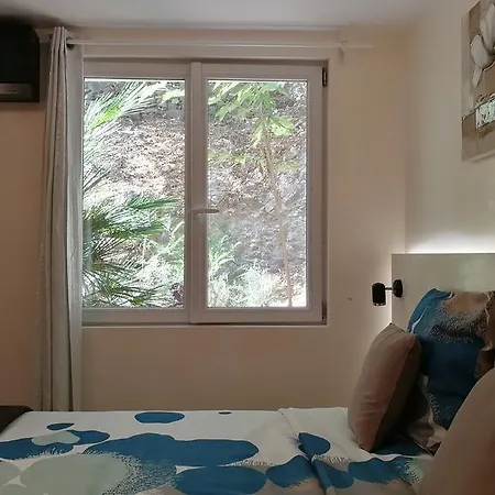 Bed and breakfast Perle De La *